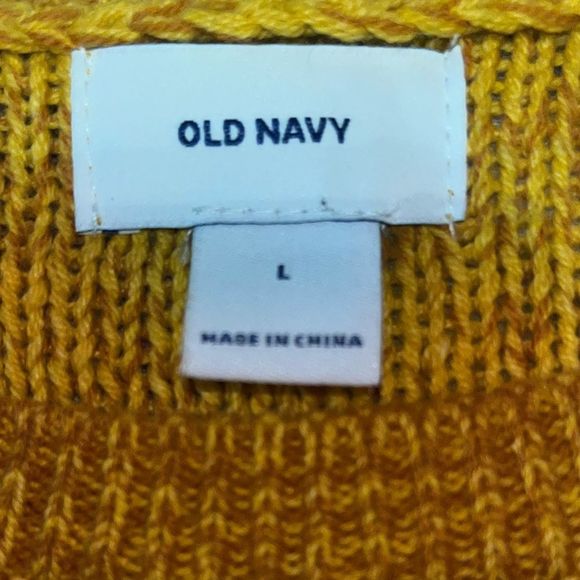 Old Navy squash colored cable knit sweater - Picture 7 of 12